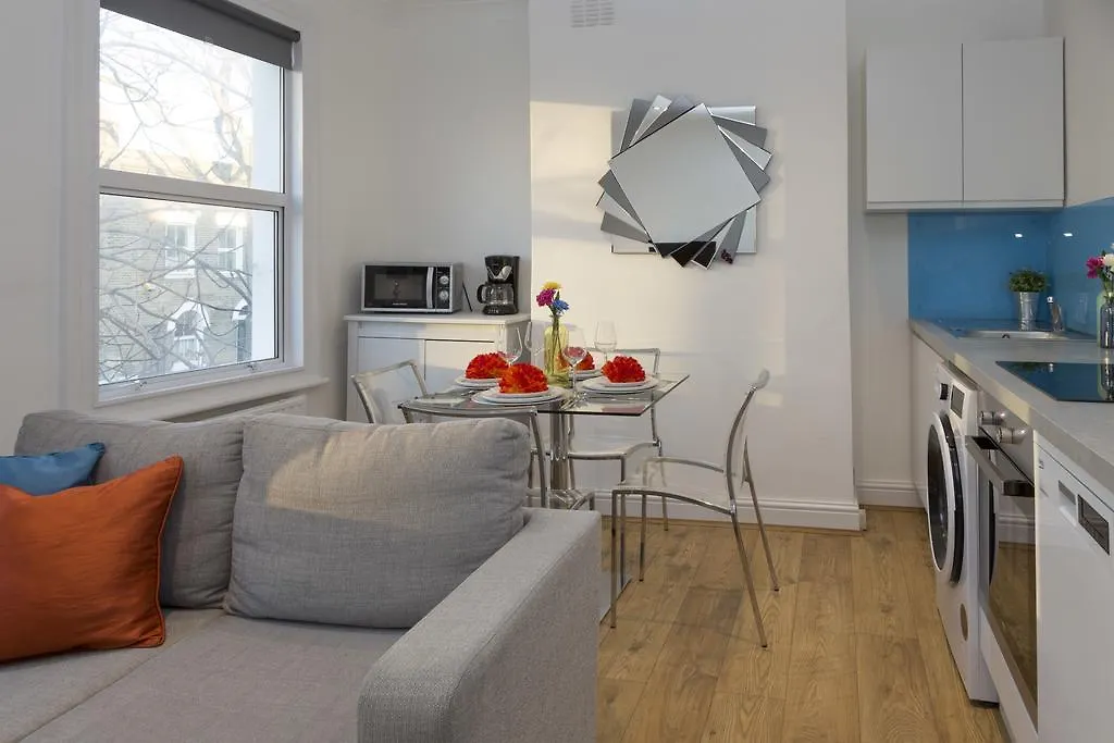 Charming Tower Bridge Apartment 伦敦 英国