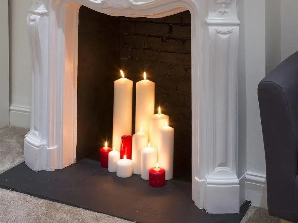Charming Tower Bridge Apartment 伦敦