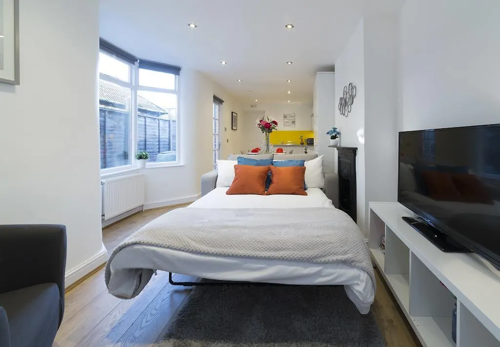 Charming Tower Bridge Apartment London United Kingdom